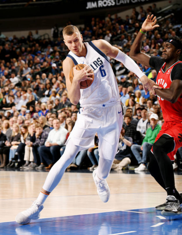 关于赛地聚焦——全明星赛今晨热度飙升，孟菲斯灰熊手感冰凉，引发热议，轮换策略成焦点的信息kaiyun