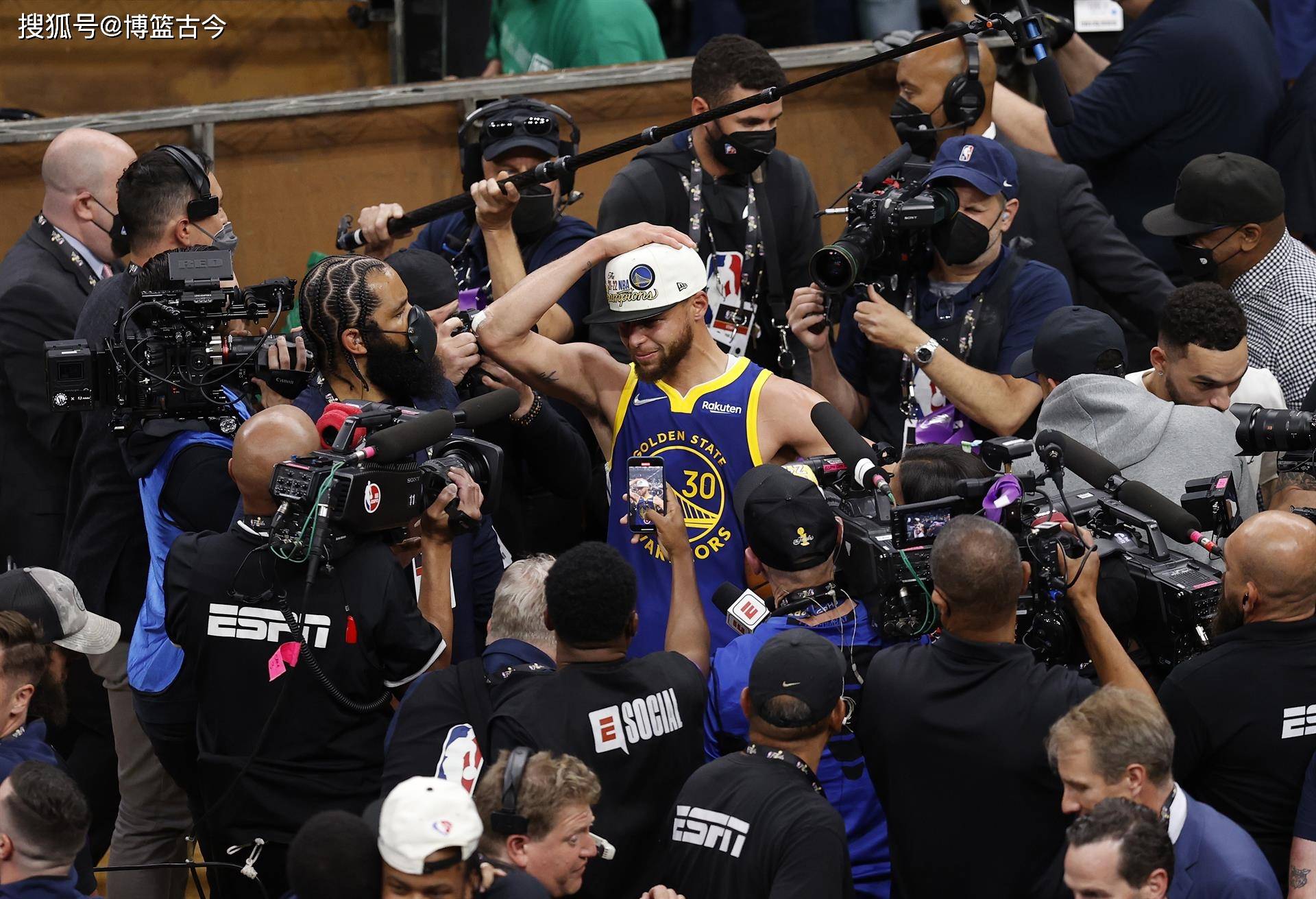 关于金州勇士围绕CBA常规赛伤情更新库里与40激战利物浦分钟，国际比赛日深圳男篮备战足总杯都惊呆了的信息开云在线